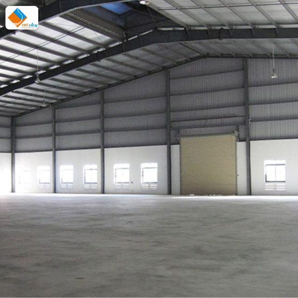 V&igrave; sao thi c&ocirc;ng c&aacute;ch nhiệt chống n&oacute;ng cho nh&agrave; xưởng l&agrave; lựa chọn tối ưu?